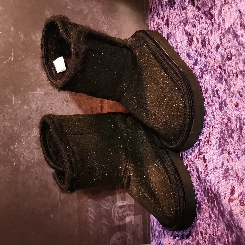 Glitter Black toddler size 5 boots